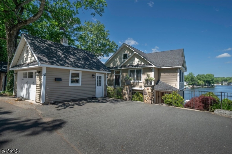 Indian Lake - Residential