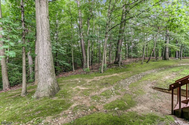 Pine Edge - Residential