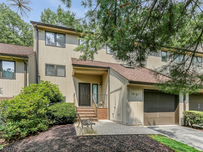 Pine Edge - Residential