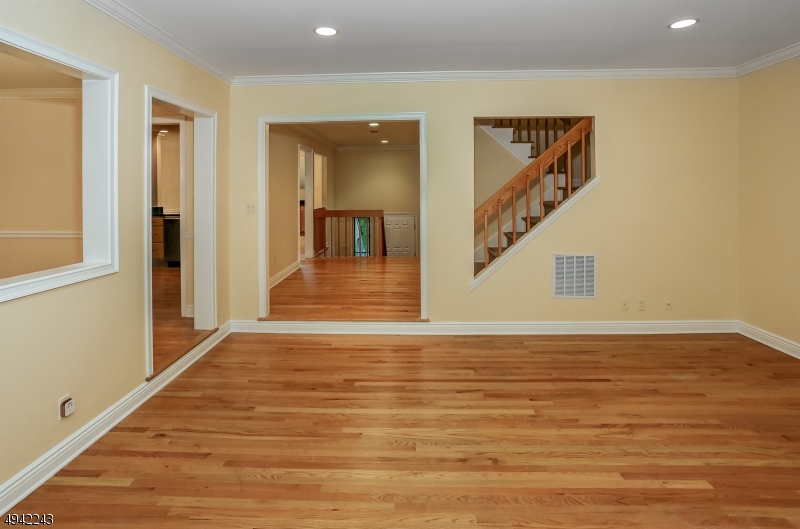 Pine Edge - Residential