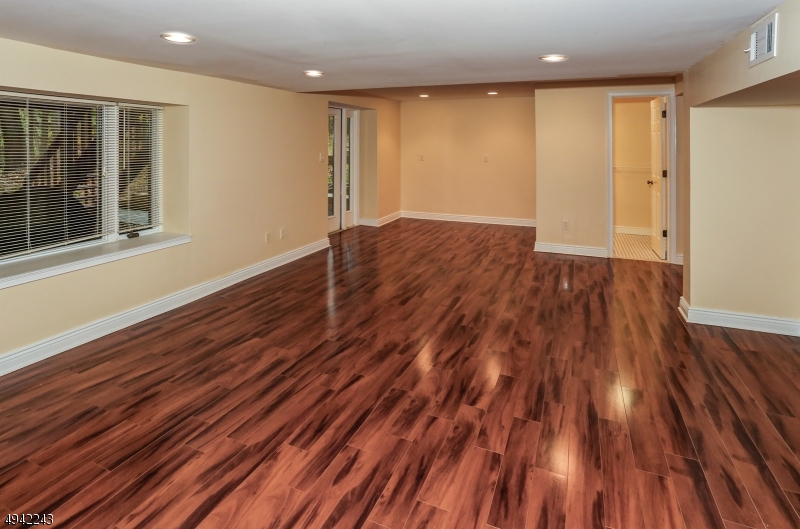 Pine Edge - Residential