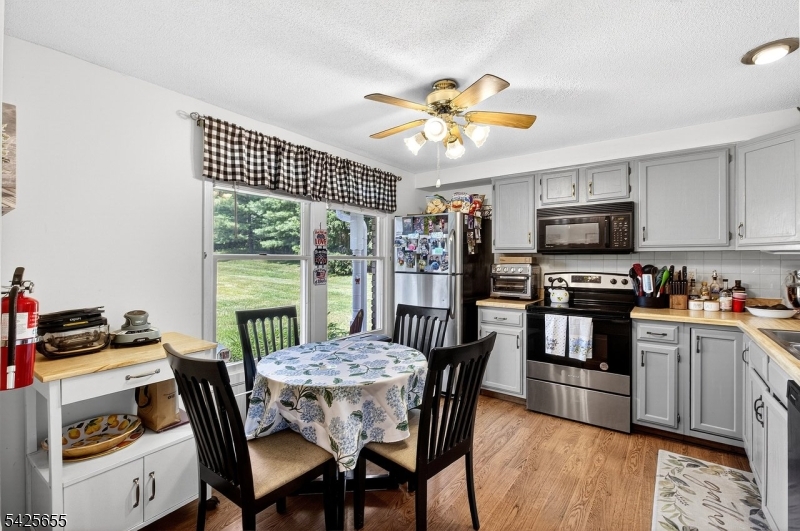 Franklin Meadows - Residential