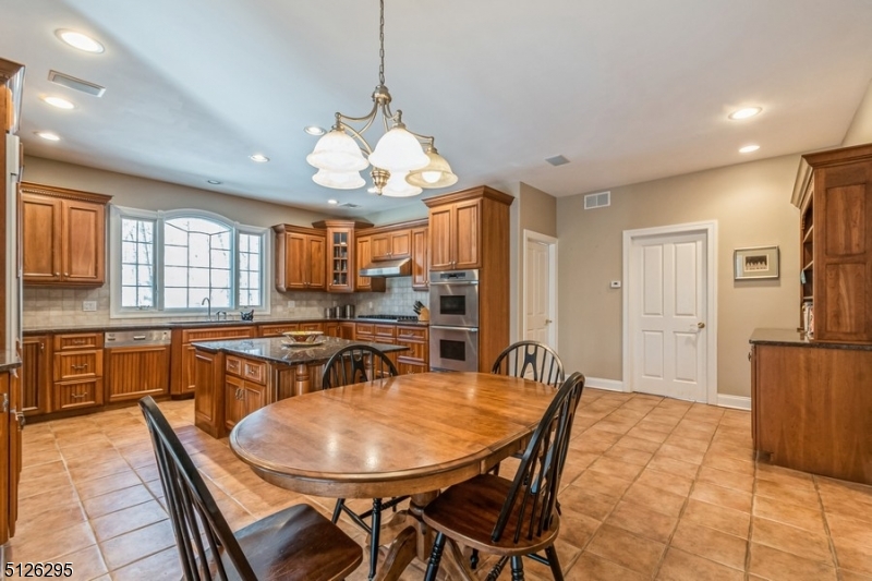 WASHINGTON VALLEY - Residential