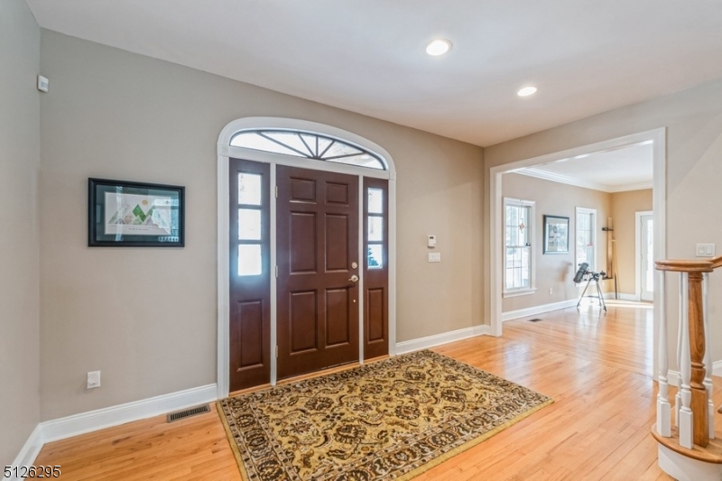 WASHINGTON VALLEY - Residential