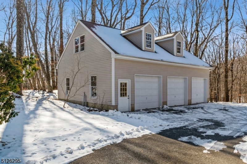 WASHINGTON VALLEY - Residential