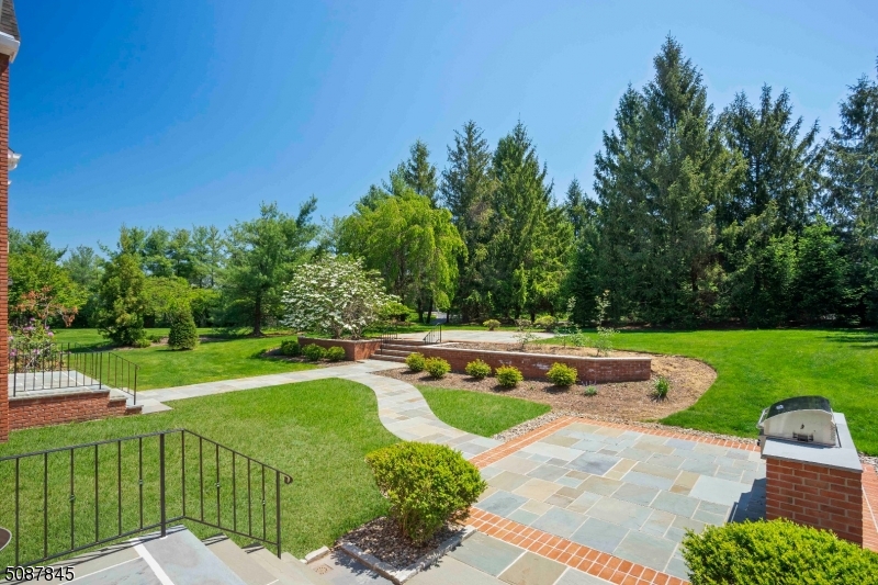Bel Air - Residential