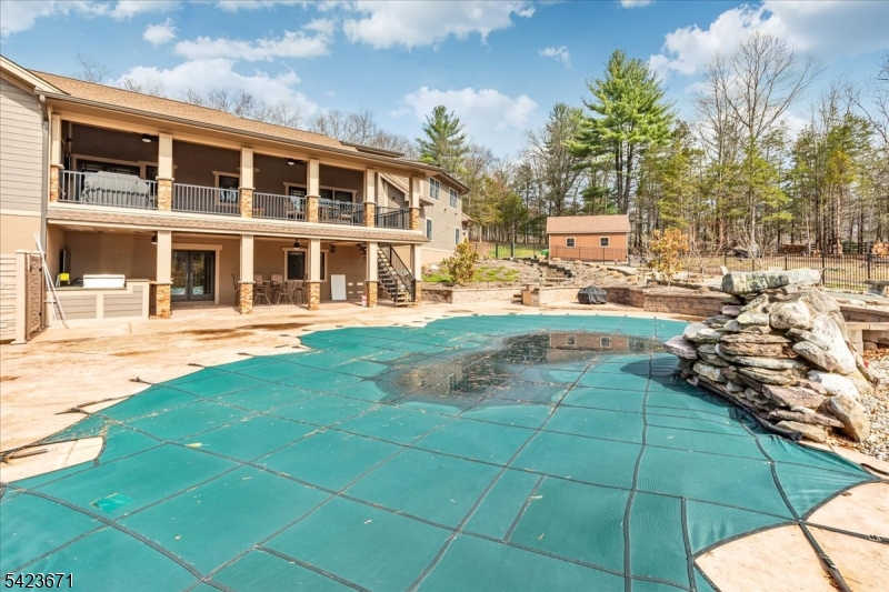Far hills - Residential