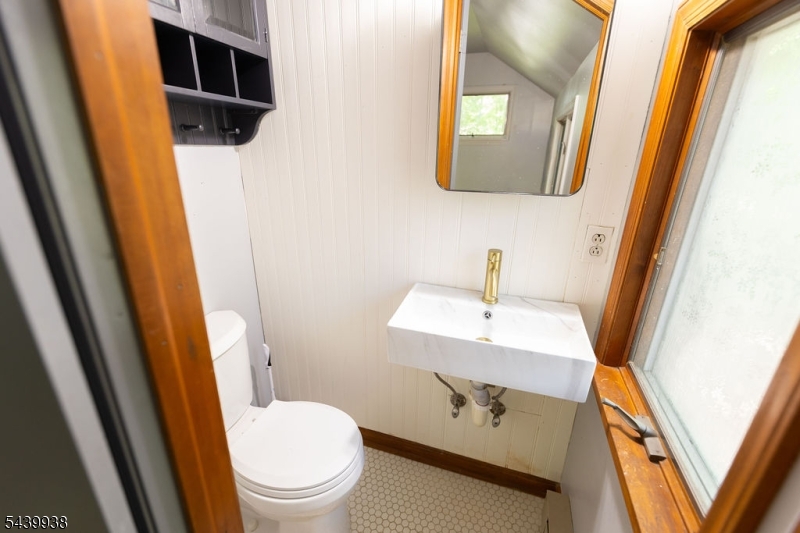Highland Lakes - Residential Lease