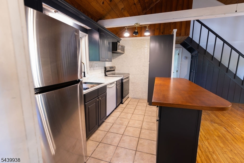 Highland Lakes - Residential Lease