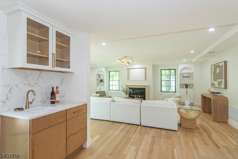 Hill Section - Residential