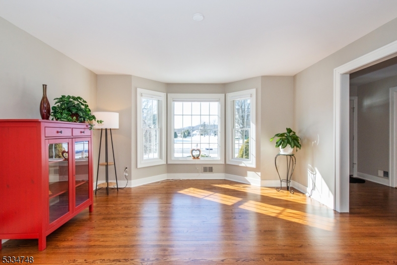 Pondview - Residential
