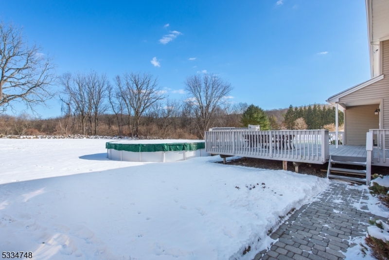 Pondview - Residential