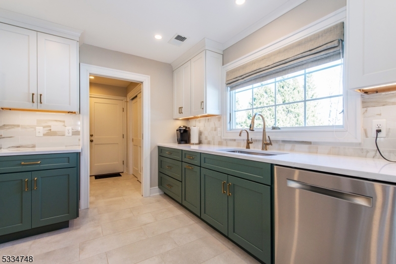 Pondview - Residential
