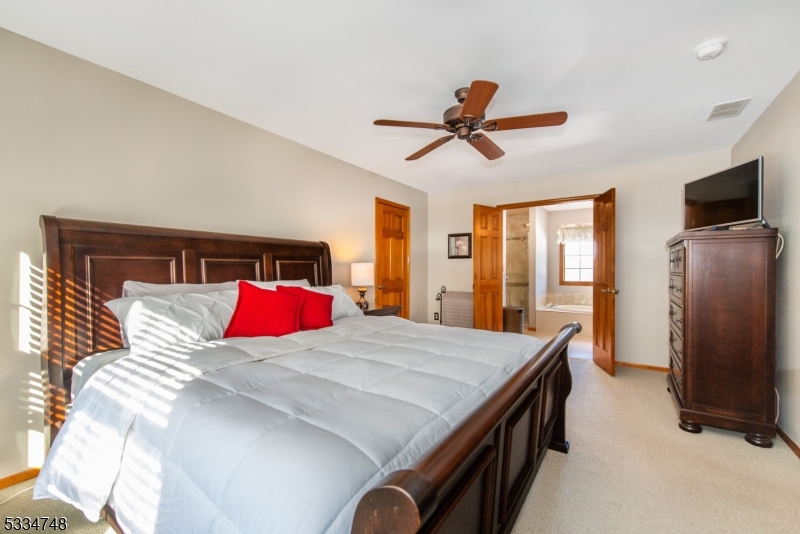 Pondview - Residential