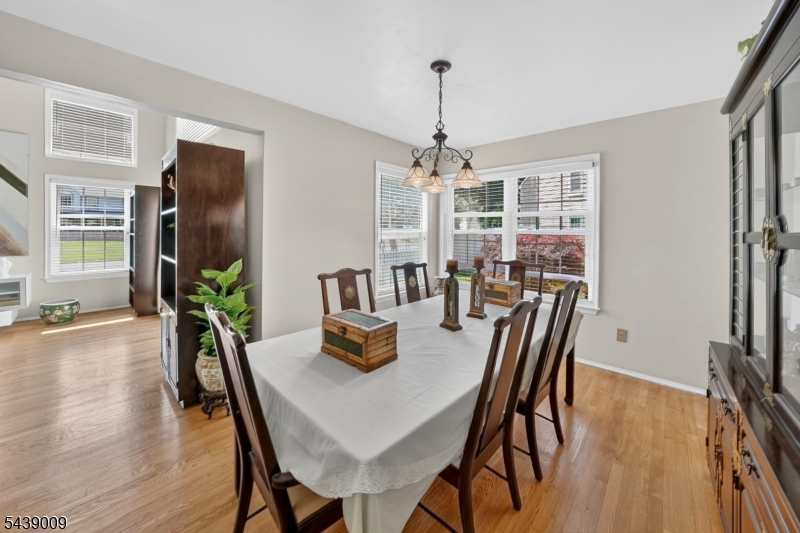 Pointe O Woods community - Residential