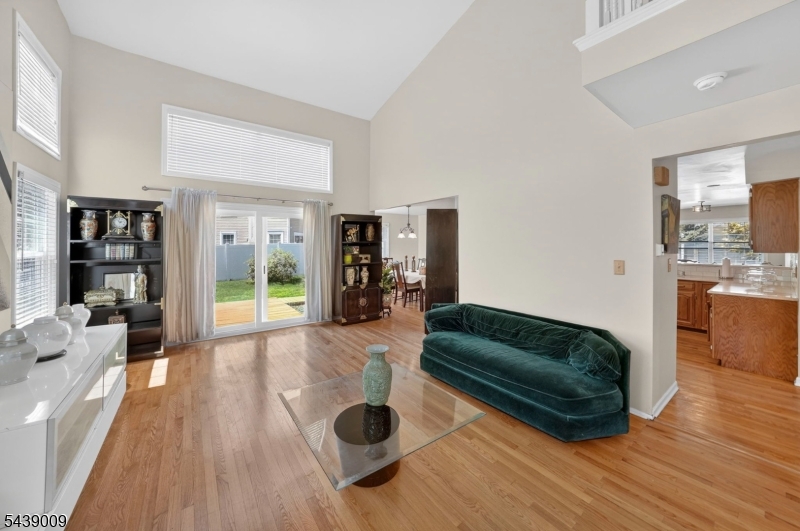 Pointe O Woods community - Residential