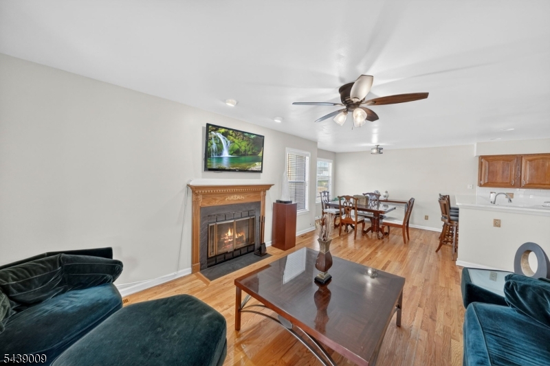 Pointe O Woods community - Residential