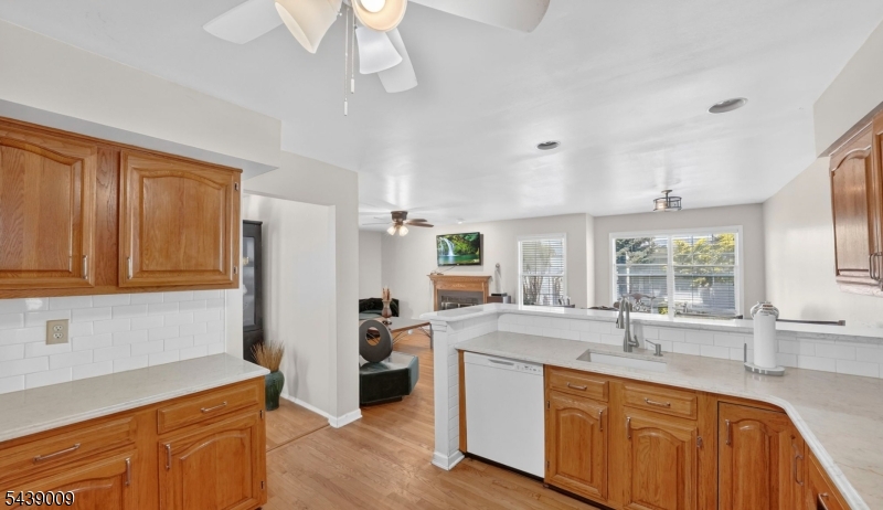 Pointe O Woods community - Residential
