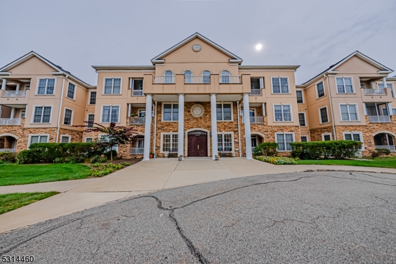 Great , quiet location in Fox Hills!! Third Floor Dorchester unit in the Harding Building, first unit off of the lobby with screened in balcony. In stellar condition since constructed and immaculately maintained since. Beautifully tiled floors throughout, bright kitchen with open dining and living. Bonus, yet cozy den. Extra large, primary suite with full bath and walk in closet. Second generous sized bedroom with another full bath and hook up for washer/dryer. Fox Hills is a beautifully landscaped, gated, active adult community w/tons of amenities (indoor & outdoor pools, gym, tennis, bocce, shuffleboard) activities, garden/greenhouse & clubs you could join, or you can just sit back & enjoy life. There are also tons of restaurants & shopping nearby. Shuttle bus service. Climate controlled underground parking & storage.