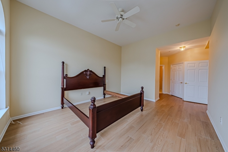 Fox Hills - Residential