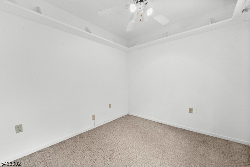 Oak Ridge - Residential
