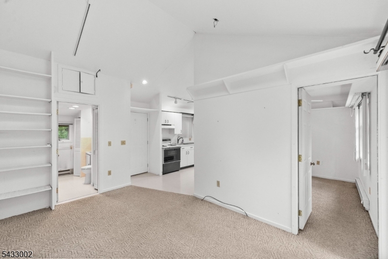 Oak Ridge - Residential