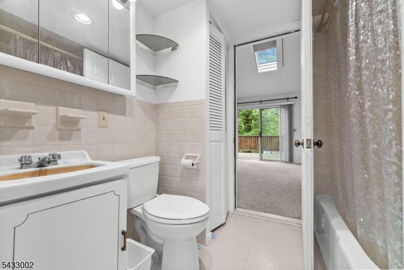 Oak Ridge - Residential