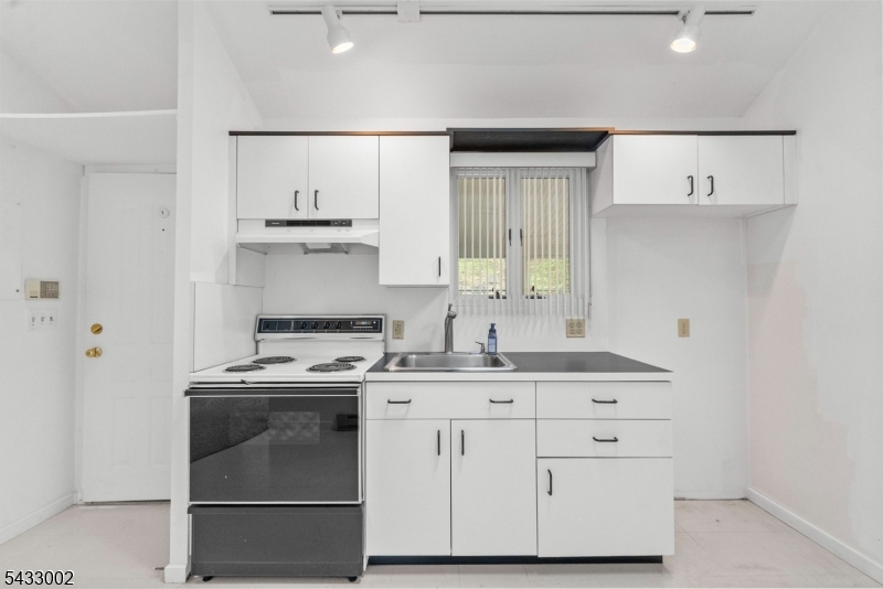 Oak Ridge - Residential