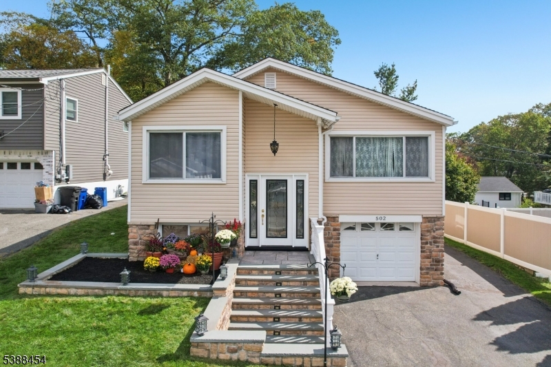Landing-(East Shore) - Residential