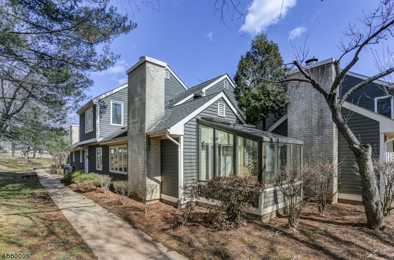 Lord Stirling Village - Residential