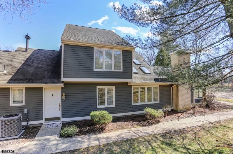 Lord Stirling Village - Residential