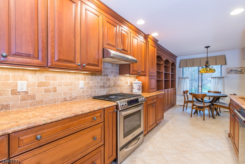 Spruce Edge - Residential