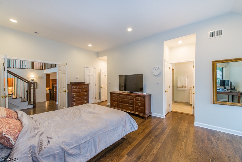 Spruce Edge - Residential