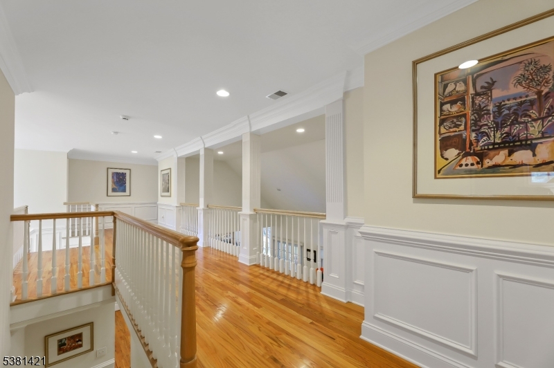 Meadow Lake Dr. - Residential