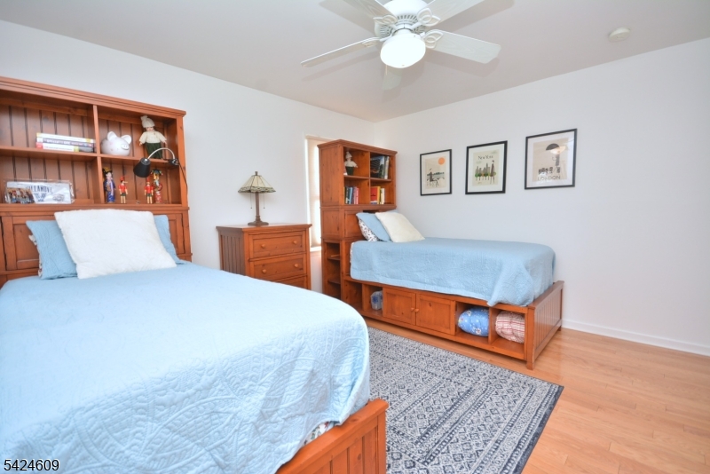 Hickory Rodge - Residential