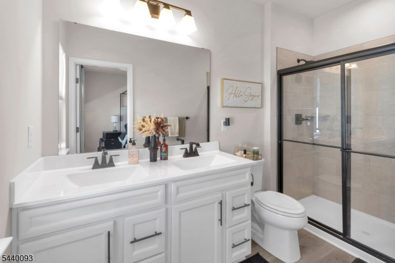 Hackettstown Crossing - Residential