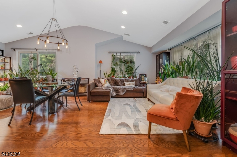 Beaver Brook - Residential