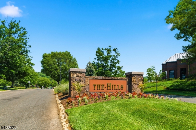 Mayfield -The Hills - Residential