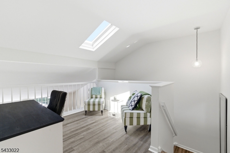 Mayfield -The Hills - Residential
