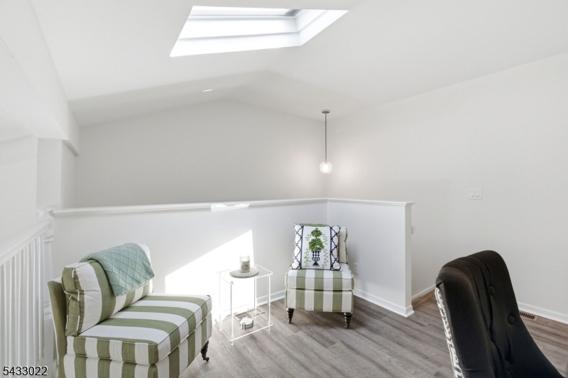 Mayfield -The Hills - Residential