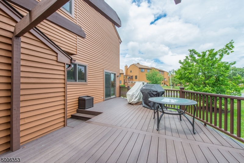 Townsquare Village - Residential