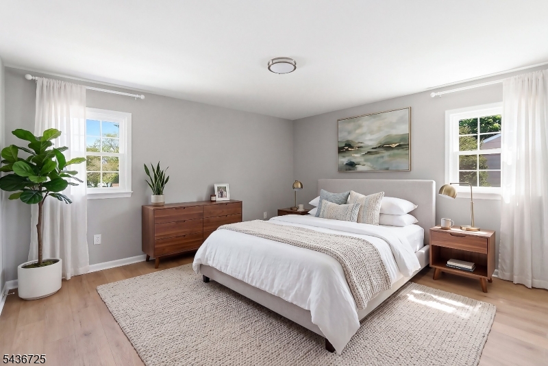 Adjacent - Duke Island Park - Residential