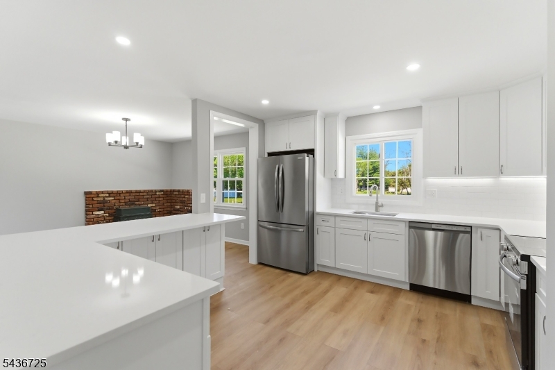 Adjacent - Duke Island Park - Residential
