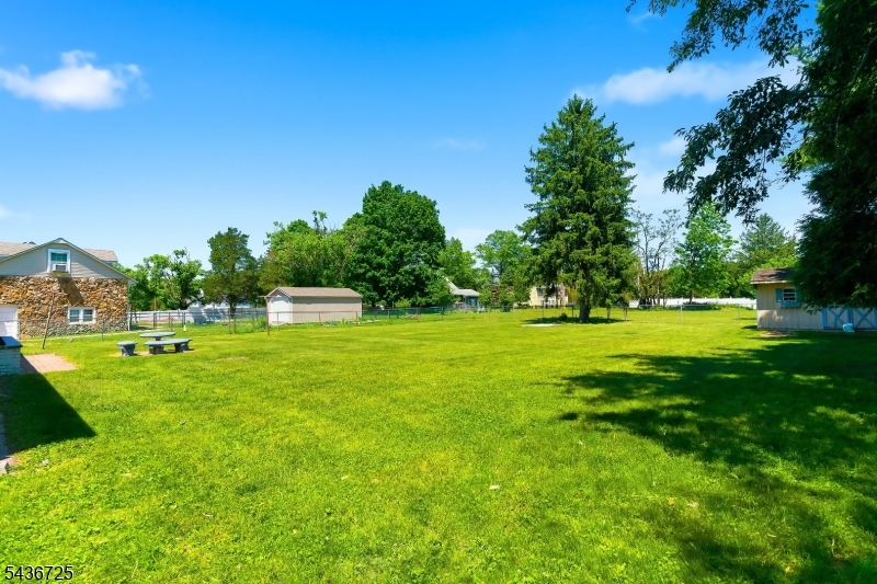 Adjacent - Duke Island Park - Residential