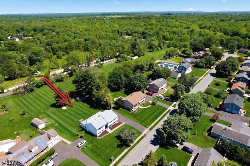 Adjacent - Duke Island Park - Residential