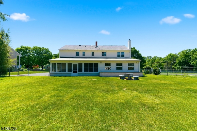 Adjacent - Duke Island Park - Residential