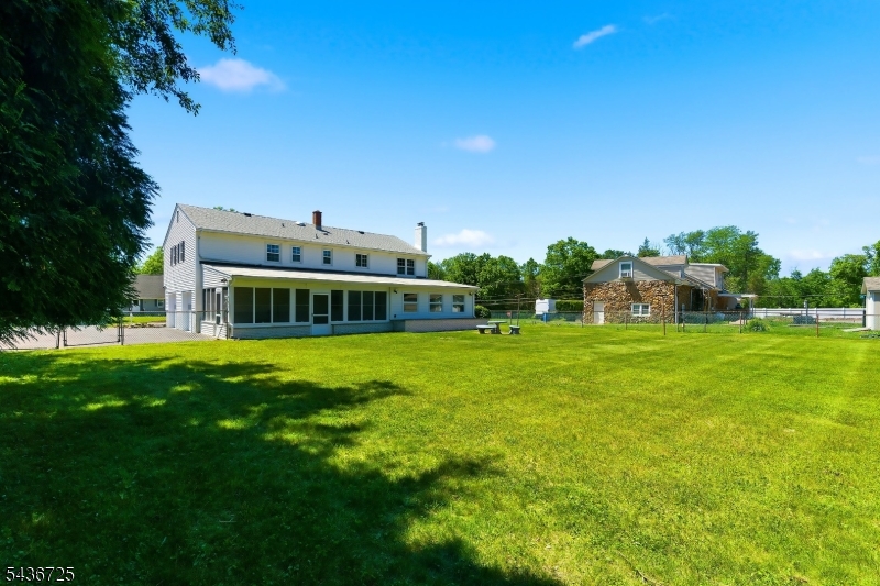 Adjacent - Duke Island Park - Residential