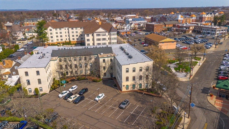 Heritage Square Condos - Residential