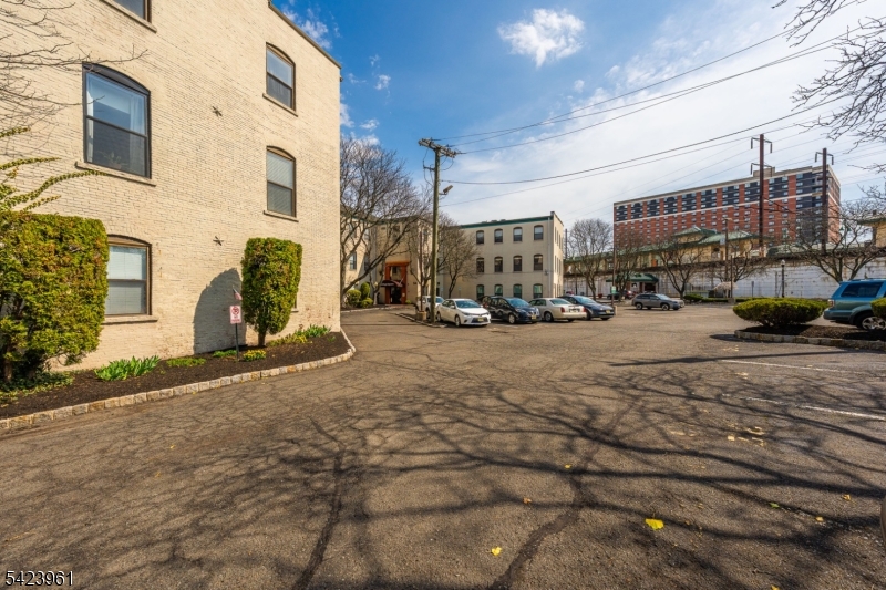 Heritage Square Condos - Residential