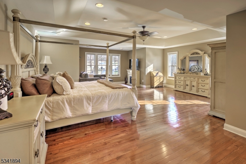 Governor Estates - Residential
